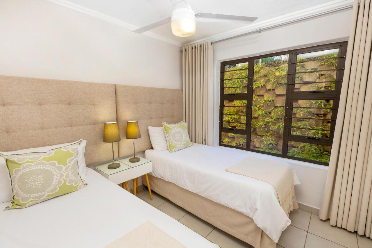 14 The Shades - By Stay In Umhlanga Durban Luaran gambar