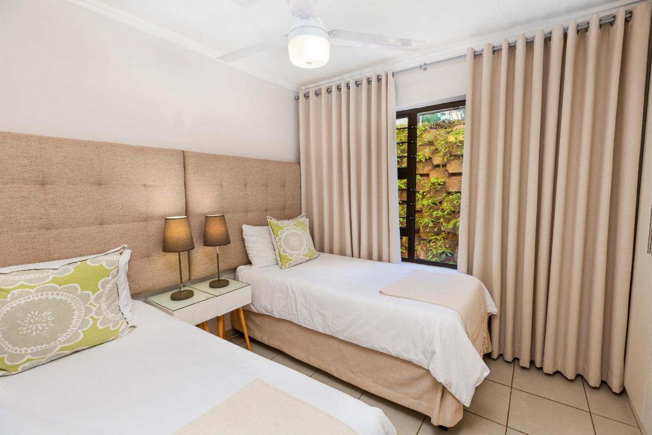 14 The Shades - By Stay In Umhlanga Durban Luaran gambar
