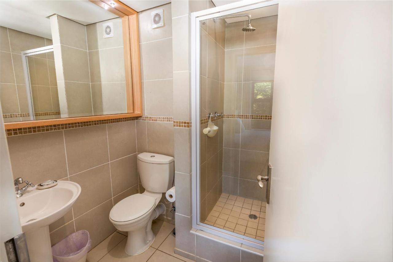 14 The Shades - By Stay In Umhlanga Durban Luaran gambar